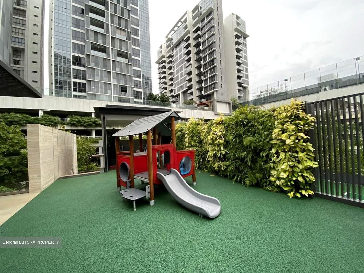 Amber 45 (D15), Apartment #578645621